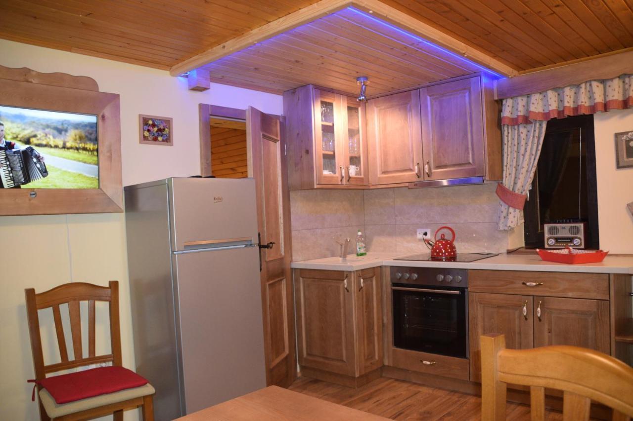 Farm Stay "Alpine Dreams" Solčava Exterior foto